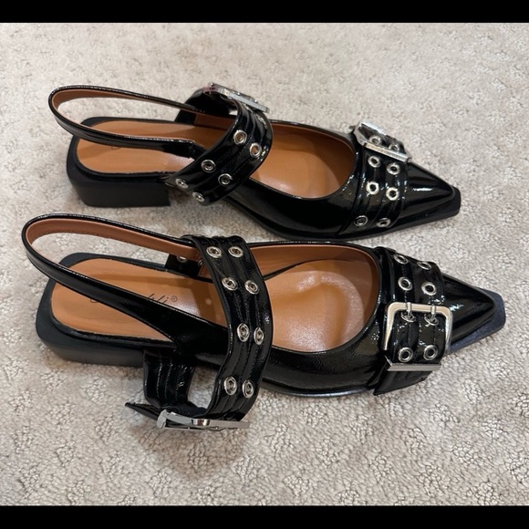 Women Buckle Ballet Flats Pointed Toe Slingback Wide Flat Casual Ballet Size 8 - Picture 3 of 8